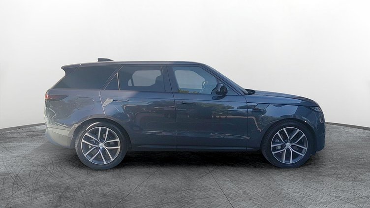2023 Одобрено Land Rover Range Rover Sport Varesine Blue D300 Diesel Mild Hybrid SE