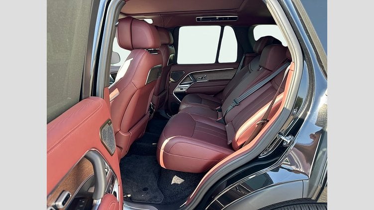2024 Approved Land Rover Range Rover Santorini Black Адаптивний круїз контроль для бездоріжжя (ATPC Pro)
Активний диференціал керований електронікою з системою розподілення крутного моменту TVBB



 Autobiography