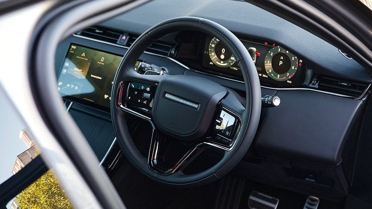 2025 Approved Land Rover Range Rover Evoque Eiger Grey P250 Dynamic HSE