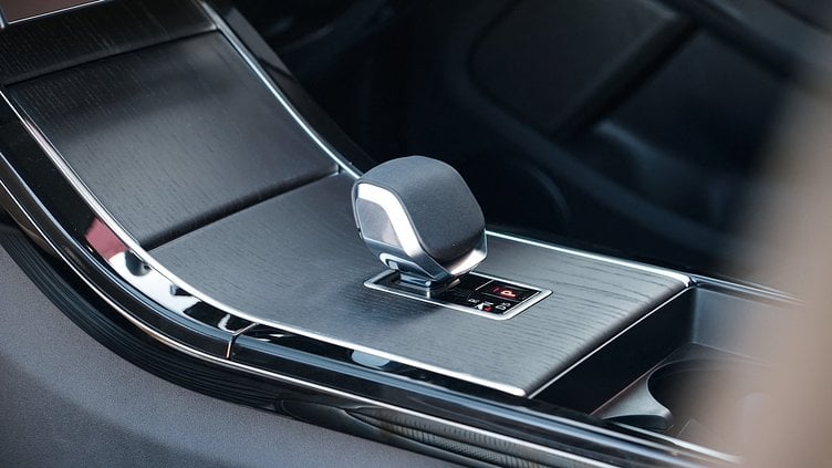2025 Approved Land Rover Range Rover Evoque Eiger Grey P250 Dynamic HSE