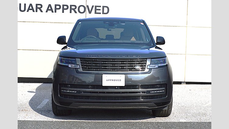 2024 認定中古車 Land Rover Range Rover シャラントグレー P550 AWD PHEV（AT） スタンダードホイールベース HSE