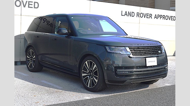 2024 認定中古車 Land Rover Range Rover シャラントグレー P550 AWD PHEV（AT） スタンダードホイールベース HSE