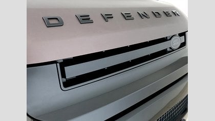 Defender 110 7