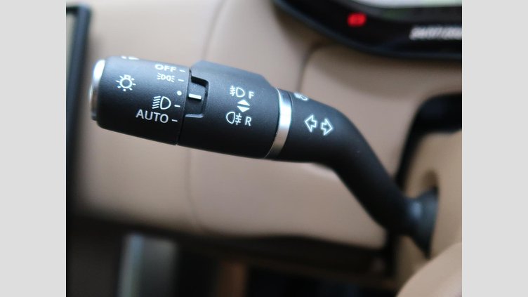 2024 認定中古車 Land Rover Range Rover Ostuni Pearl White (Hable para conocer la disponibilidad) D300 AWD MHEV（AT） AUTOBIOGRAPHY SWB