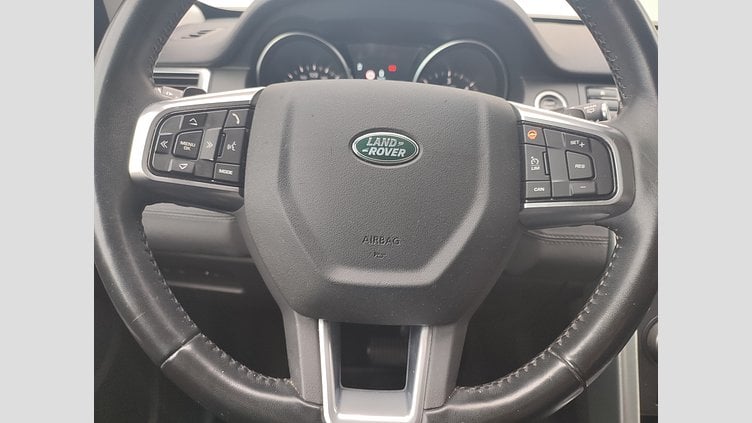 2019 JAZDENÉ VOZIDLÁ Land Rover Discovery Sport Fuji White 4x4 2.0L TD4 SE AT