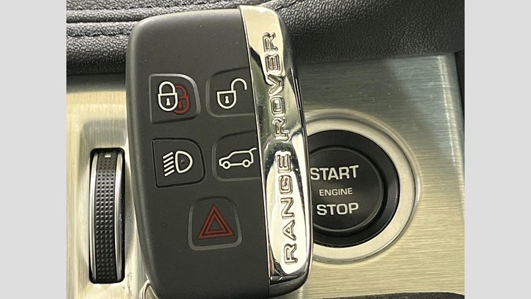 2019 認定中古車 Land Rover Range Rover Evoque Narvik Black 4WD SE