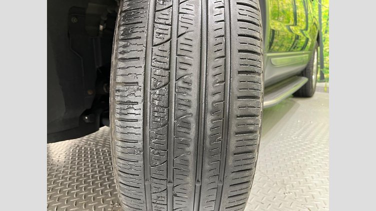 2019 認定中古車 Land Rover Range Rover Evoque Narvik Black 4WD SE