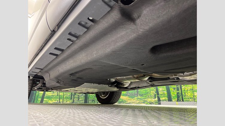 2023 認定中古車 Land Rover Defender 110 Pangea Green 4WD １１０Ｓ Ｄ３００