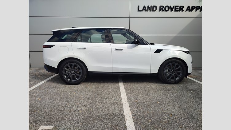 2023 Approved/Jazdené Land Rover Range Rover Sport Fuji White 4x4 3.0 I6 D300 MHEV SE AWD A/T