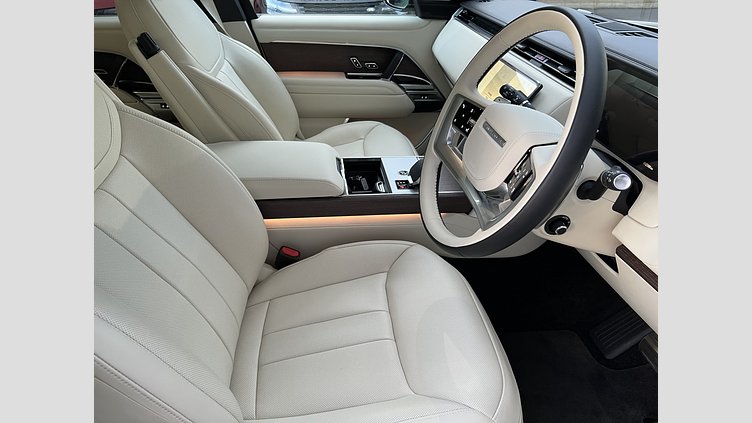 2024 認定中古車 Land Rover Range Rover バトゥミゴールド D350 AWD MHEV（AT） スタンダードホイールベース HSE