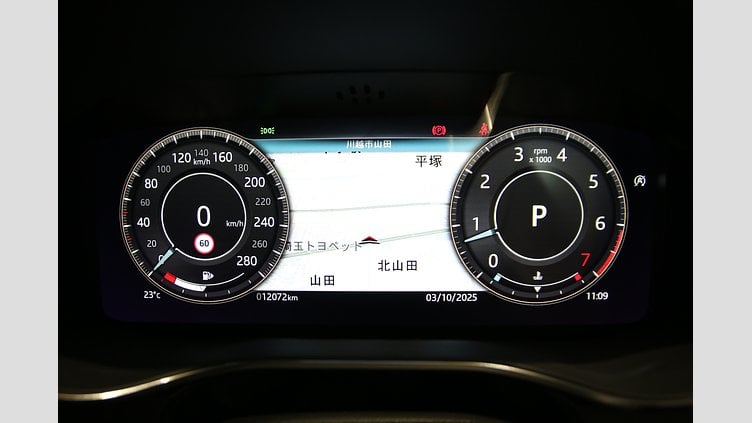 2021 認定中古車 Jaguar F-Pace ユーロンホワイト 2.0P R-DYNAMIC SE