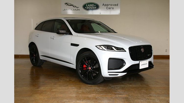 2021 認定中古車 Jaguar F-Pace ユーロンホワイト 2.0P R-DYNAMIC SE