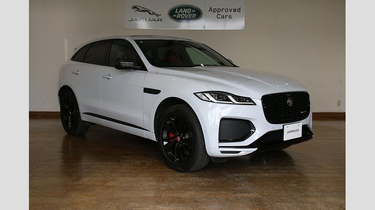 2021 認定中古車 Jaguar F-Pace ユーロンホワイト 2.0P R-DYNAMIC SE