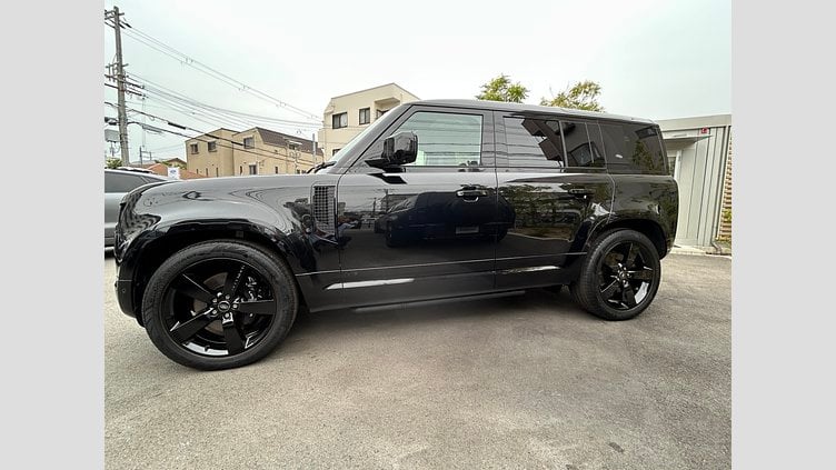 2024 認定中古車 Land Rover Defender 110 Santorini Black 525P V8 V8