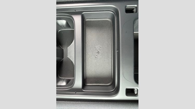 2024 認定中古車 Land Rover Defender 110 Santorini Black 525P V8 V8