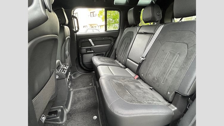 2024 認定中古車 Land Rover Defender 110 Santorini Black 525P V8 V8