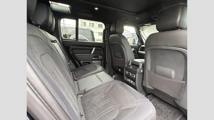 2024 認定中古車 Land Rover Defender 110 Santorini Black 525P V8 V8