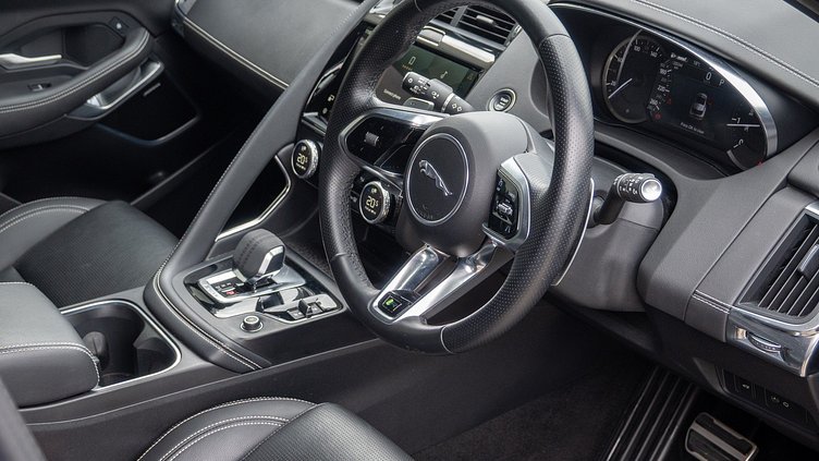 2022 Approved Jaguar E-Pace Bluefire Metallic P250 R-DYNAMIC SE 2.0