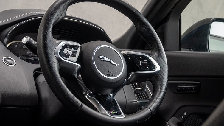 2022 Approved Jaguar E-Pace Bluefire Metallic P250 R-DYNAMIC SE 2.0