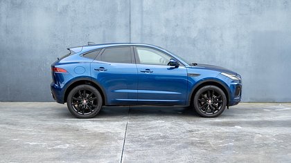 E-Pace 6