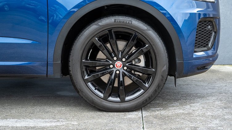 2022 Approved Jaguar E-Pace Bluefire Metallic P250 R-DYNAMIC SE 2.0