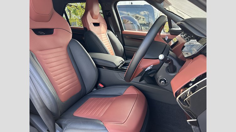 2024 認定中古車 Land Rover Range Rover Sport Obsidian Black - Acabado brillante P635　EDITONE　ONE SV　