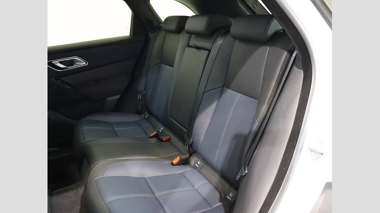 2024 認定中古車 Land Rover Range Rover Velar Fuji White AWD Dynamic SE D200