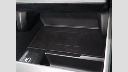 Range Rover Velar 24