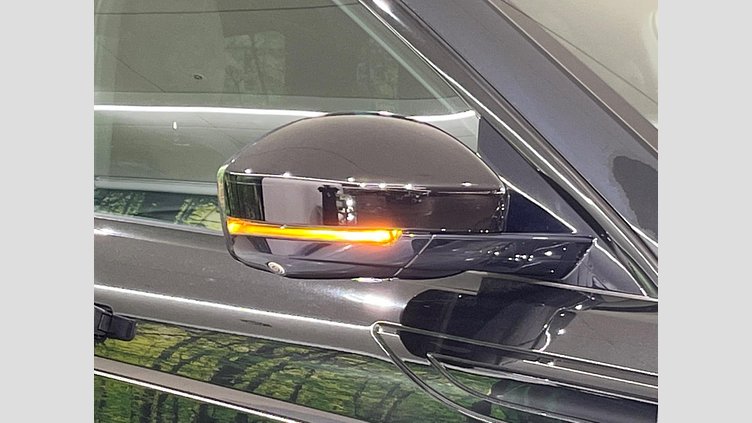 2022 認定中古車 Land Rover Range Rover Evoque Santorini Black 4WD　PT204
 S P200