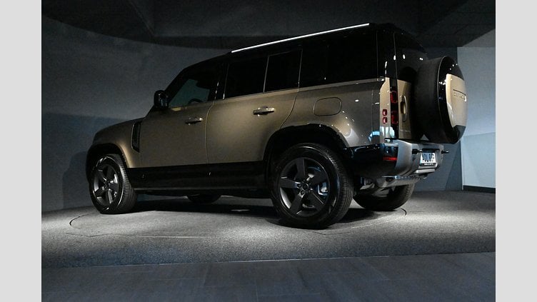 2025 Ny Land Rover Defender 110 Gondwana Stone AWD 110 P300e X-Dynamic SE