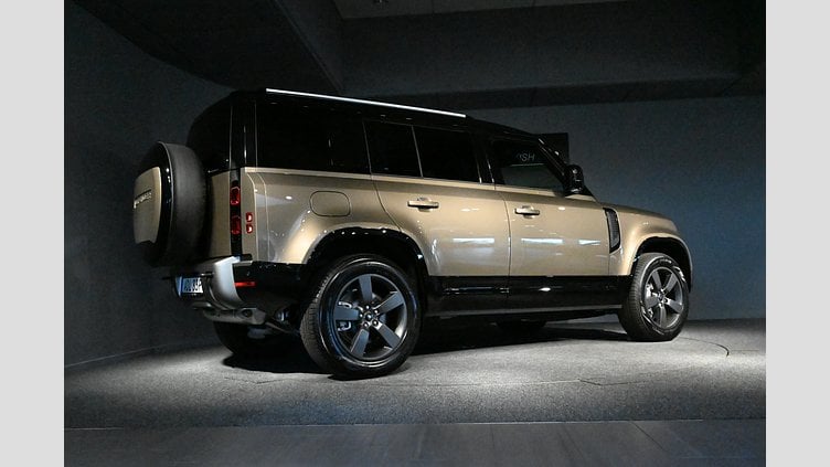 2025 Ny Land Rover Defender 110 Gondwana Stone AWD 110 P300e X-Dynamic SE