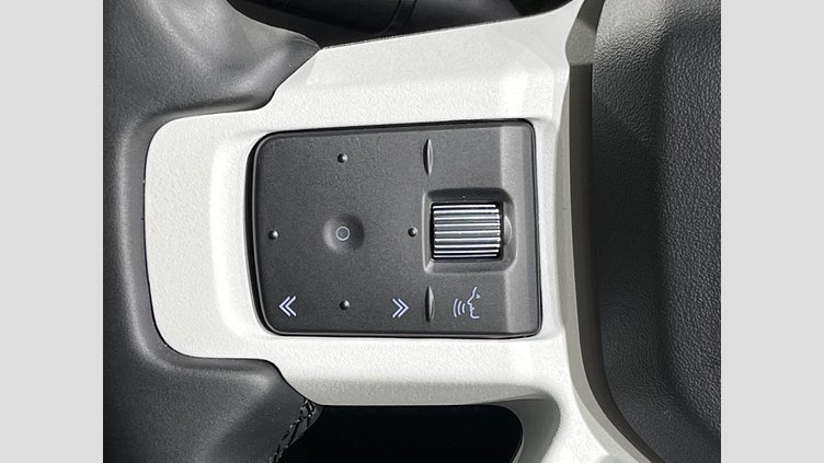 2023 認定中古車 Land Rover Defender 110 Santorini Black 4WD S