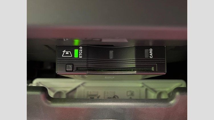 2023 認定中古車 Land Rover Defender 110 Santorini Black 4WD S