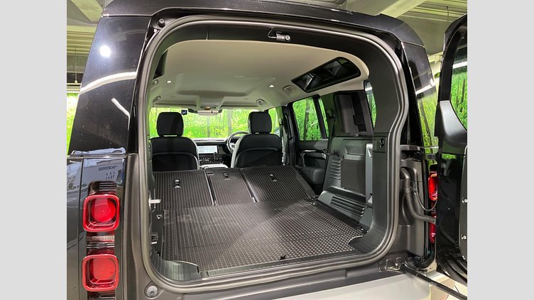 2023 認定中古車 Land Rover Defender 110 Santorini Black 4WD S