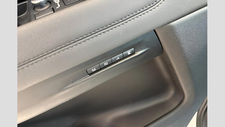 2022 Approved Land Rover Range Rover Evoque Fuji White SE P300 SE