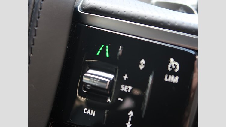 2021 認定中古車 Land Rover Range Rover Evoque Fuji White P250 Ｒ－ダイナミック ＳＥ	