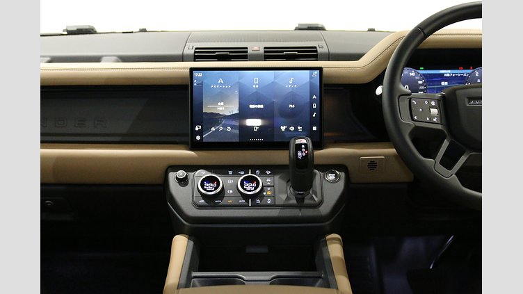 2025 認定中古車 Land Rover Defender 90 フジホワイト D350 AWD（オートマチック） X-DYNAMIC HSE