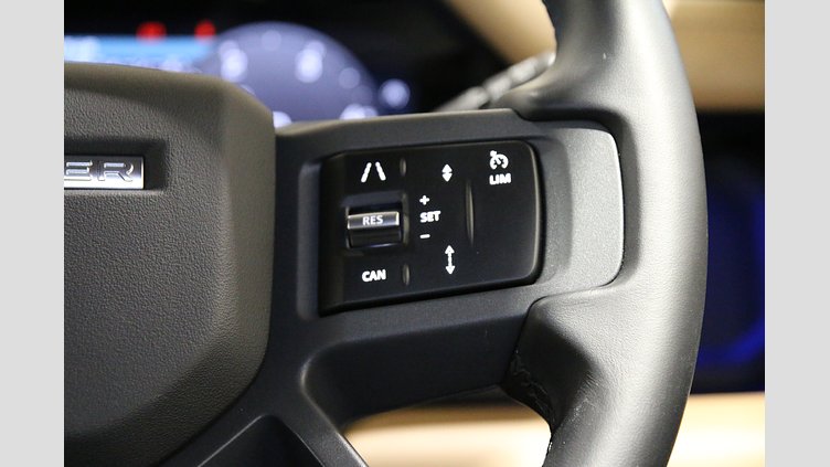 2025 認定中古車 Land Rover Defender 90 フジホワイト D350 AWD（オートマチック） X-DYNAMIC HSE