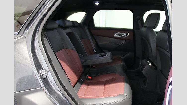 2025 認定中古車 Land Rover Range Rover Velar カルパチアングレイ P400eプラグインハイブリッド（ガソリン） Dynamic HSE