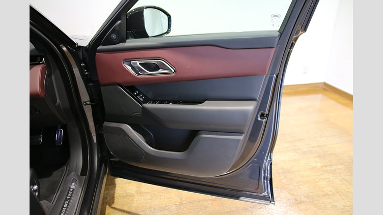 2025 認定中古車 Land Rover Range Rover Velar カルパチアングレイ P400eプラグインハイブリッド（ガソリン） Dynamic HSE