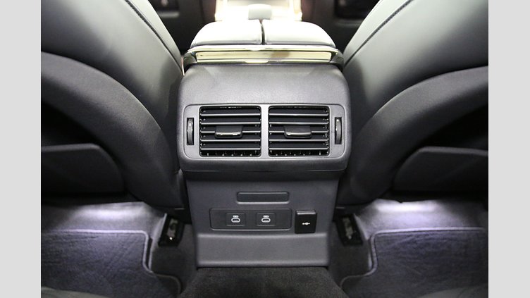 2025 認定中古車 Land Rover Range Rover Velar カルパチアングレイ P400eプラグインハイブリッド（ガソリン） Dynamic HSE