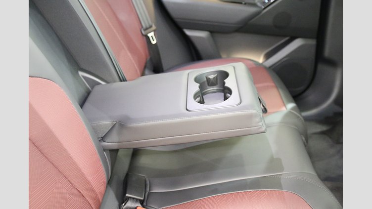 2025 認定中古車 Land Rover Range Rover Velar カルパチアングレイ P400eプラグインハイブリッド（ガソリン） Dynamic HSE