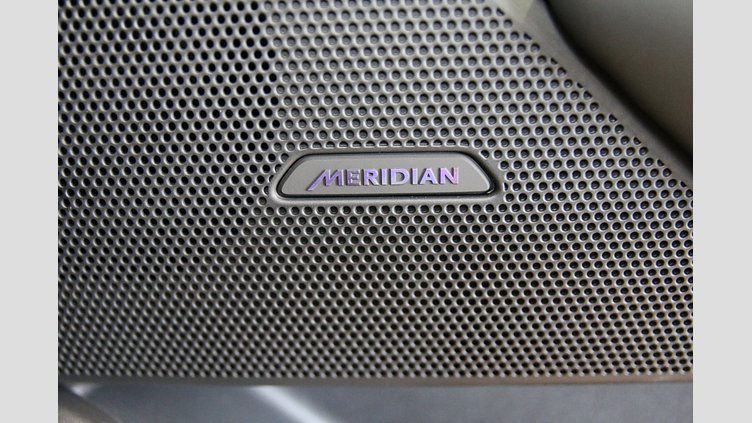 2025 認定中古車 Land Rover Range Rover Velar カルパチアングレイ P400eプラグインハイブリッド（ガソリン） Dynamic HSE