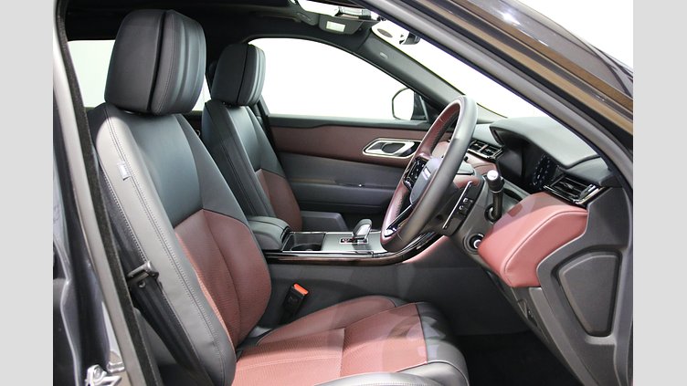 2025 認定中古車 Land Rover Range Rover Velar カルパチアングレイ P400eプラグインハイブリッド（ガソリン） Dynamic HSE