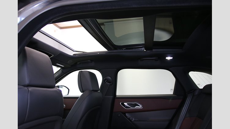 2025 認定中古車 Land Rover Range Rover Velar カルパチアングレイ P400eプラグインハイブリッド（ガソリン） Dynamic HSE