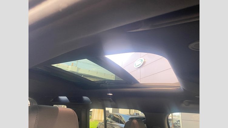 2021 認定中古車 Land Rover Defender 110 Gondwana Stone 8速オートマチック ＸダイナミックSE　D300