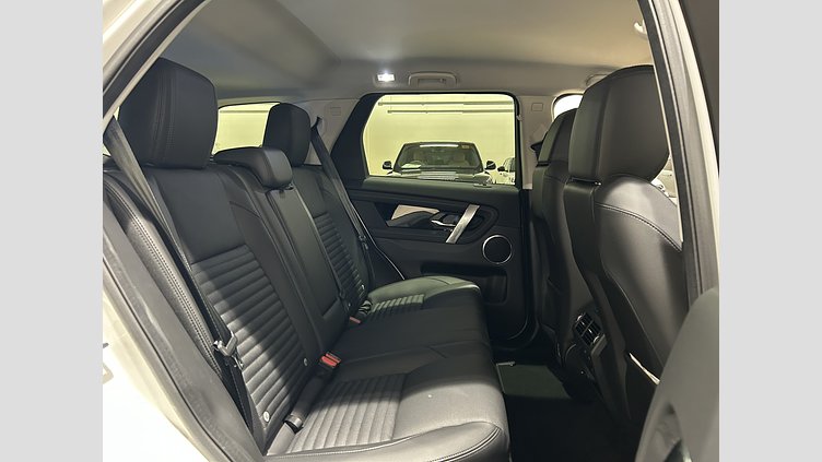 2024 認定中古車 Land Rover Discovery Sport Fuji White D200 AWD S D200