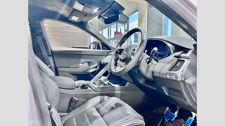 2024 認定中古車 Jaguar E-Pace Ostuni Pearl White 2.0P AWD R-Dynamic HSE 2.0 250PS