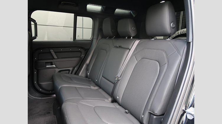 2025 認定中古車 Land Rover Defender 110 Santorini Black D350 Ｒ－ダイナミック ＳＥ 