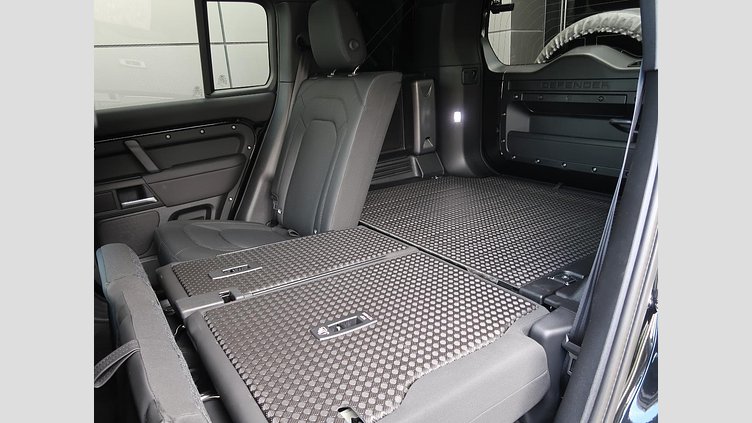 2025 認定中古車 Land Rover Defender 110 Santorini Black D350 Ｒ－ダイナミック ＳＥ 